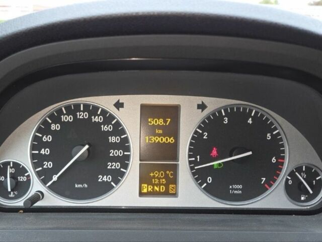 Серый Мерседес Б-класс, объемом двигателя 1.7 л и пробегом 139 тыс. км за 6990 $, фото 19 на Automoto.ua