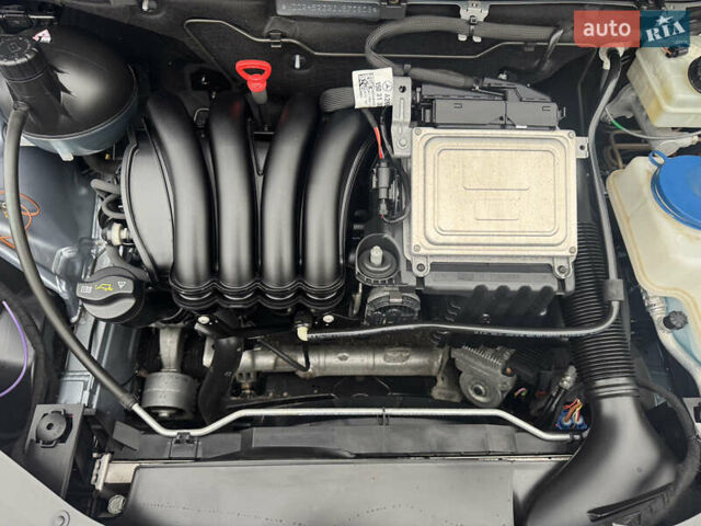 Серый Мерседес Б-класс, объемом двигателя 1.7 л и пробегом 119 тыс. км за 8900 $, фото 68 на Automoto.ua