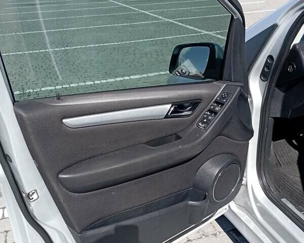 Серый Мерседес Б-класс, объемом двигателя 1.99 л и пробегом 222 тыс. км за 6700 $, фото 8 на Automoto.ua