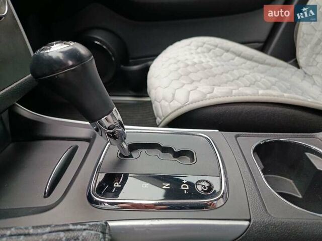 Серый Мерседес Б-класс, объемом двигателя 1.7 л и пробегом 79 тыс. км за 8500 $, фото 11 на Automoto.ua