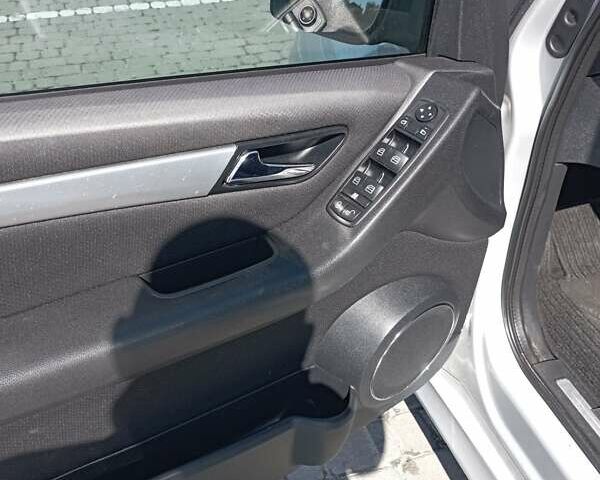 Серый Мерседес Б-класс, объемом двигателя 1.99 л и пробегом 222 тыс. км за 6700 $, фото 27 на Automoto.ua