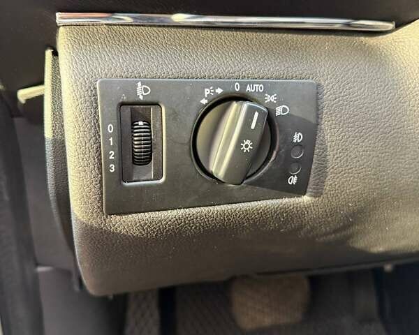 Сірий Мерседес Б-клас, об'ємом двигуна 1.7 л та пробігом 77 тис. км за 6000 $, фото 16 на Automoto.ua