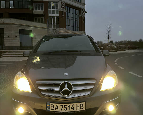 Серый Мерседес Б-класс, объемом двигателя 1.99 л и пробегом 174 тыс. км за 7500 $, фото 8 на Automoto.ua