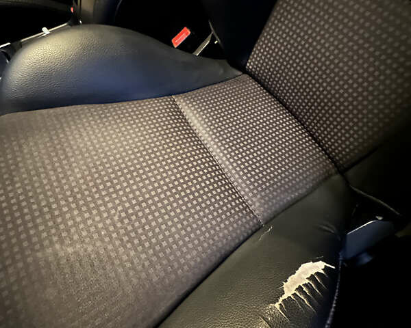 Серый Мерседес Б-класс, объемом двигателя 1.99 л и пробегом 174 тыс. км за 7500 $, фото 34 на Automoto.ua