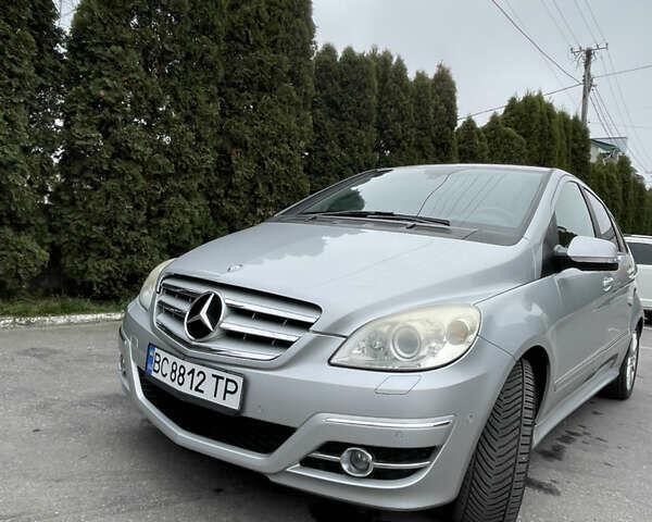 Сірий Мерседес Б-клас, об'ємом двигуна 2.03 л та пробігом 103 тис. км за 10700 $, фото 4 на Automoto.ua