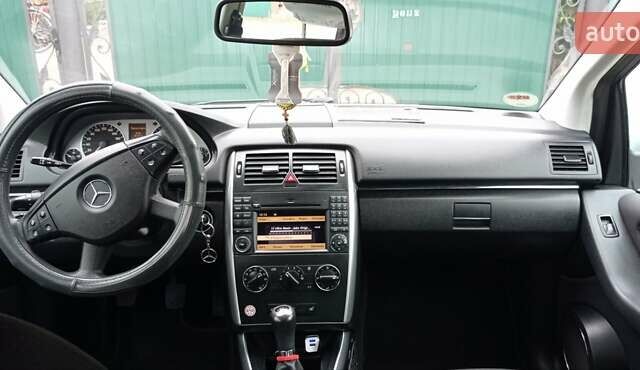 Серый Мерседес Б-класс, объемом двигателя 1.99 л и пробегом 254 тыс. км за 9300 $, фото 29 на Automoto.ua