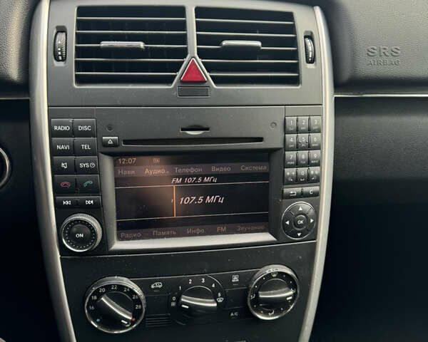 Серый Мерседес Б-класс, объемом двигателя 1.99 л и пробегом 280 тыс. км за 9900 $, фото 14 на Automoto.ua