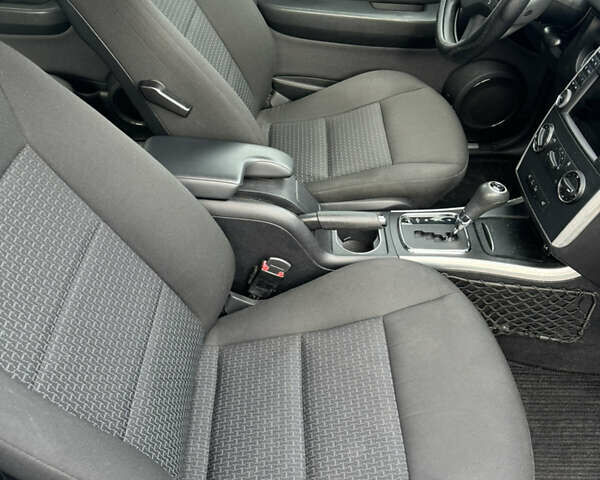 Серый Мерседес Б-класс, объемом двигателя 1.99 л и пробегом 280 тыс. км за 9900 $, фото 5 на Automoto.ua