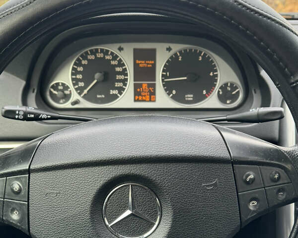 Серый Мерседес Б-класс, объемом двигателя 1.99 л и пробегом 280 тыс. км за 9900 $, фото 8 на Automoto.ua
