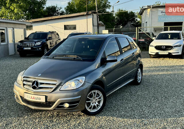 Серый Мерседес Б-класс, объемом двигателя 2.03 л и пробегом 178 тыс. км за 8950 $, фото 63 на Automoto.ua