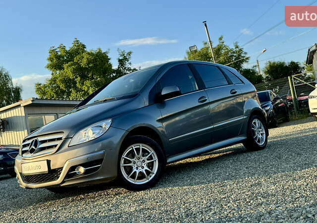 Серый Мерседес Б-класс, объемом двигателя 2.03 л и пробегом 178 тыс. км за 8950 $, фото 58 на Automoto.ua