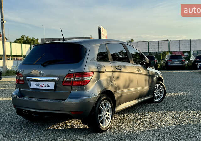 Серый Мерседес Б-класс, объемом двигателя 2.03 л и пробегом 178 тыс. км за 8950 $, фото 68 на Automoto.ua