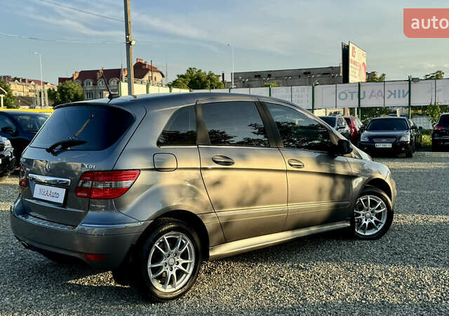 Серый Мерседес Б-класс, объемом двигателя 2.03 л и пробегом 178 тыс. км за 8950 $, фото 64 на Automoto.ua