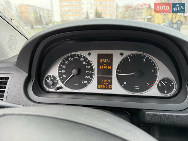 Сірий Мерседес Б-клас, об'ємом двигуна 1.99 л та пробігом 180 тис. км за 8200 $, фото 14 на Automoto.ua