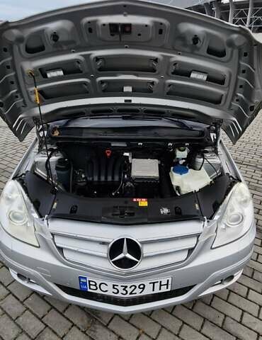 Мерседес Б-класс 2011 в Львове на Automoto.ua Серый Мерседес Б-класс, объемом двигателя 1.7 л и пробегом 74 тыс. км за 9700 $, фото 49 на Automoto.ua