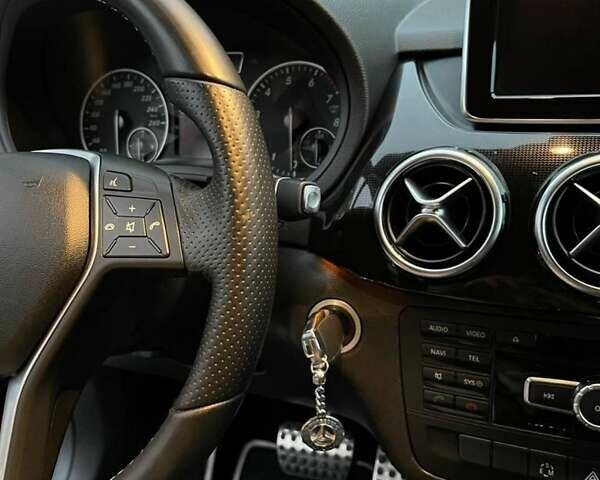 Сірий Мерседес Б-клас, об'ємом двигуна 1.6 л та пробігом 102 тис. км за 12200 $, фото 15 на Automoto.ua