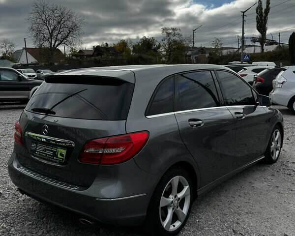 Серый Мерседес Б-класс, объемом двигателя 1.8 л и пробегом 298 тыс. км за 13500 $, фото 7 на Automoto.ua