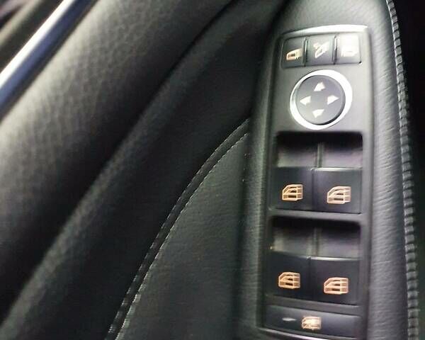 Серый Мерседес Б-класс, объемом двигателя 1.8 л и пробегом 122 тыс. км за 11900 $, фото 7 на Automoto.ua