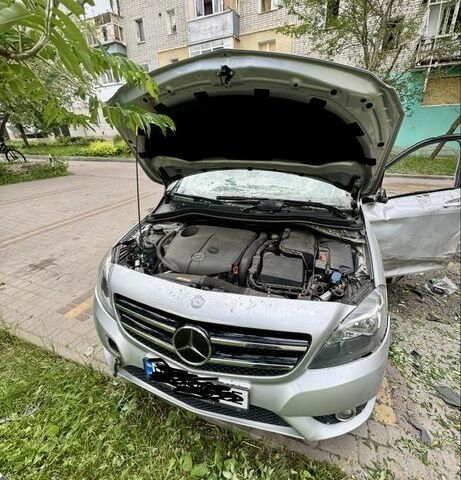 Сірий Мерседес Б-клас, об'ємом двигуна 1.8 л та пробігом 346 тис. км за 5989 $, фото 1 на Automoto.ua
