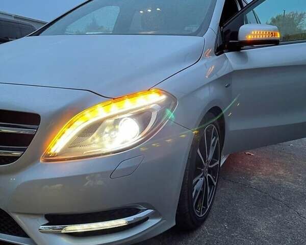 Сірий Мерседес Б-клас, об'ємом двигуна 1.6 л та пробігом 102 тис. км за 12200 $, фото 24 на Automoto.ua