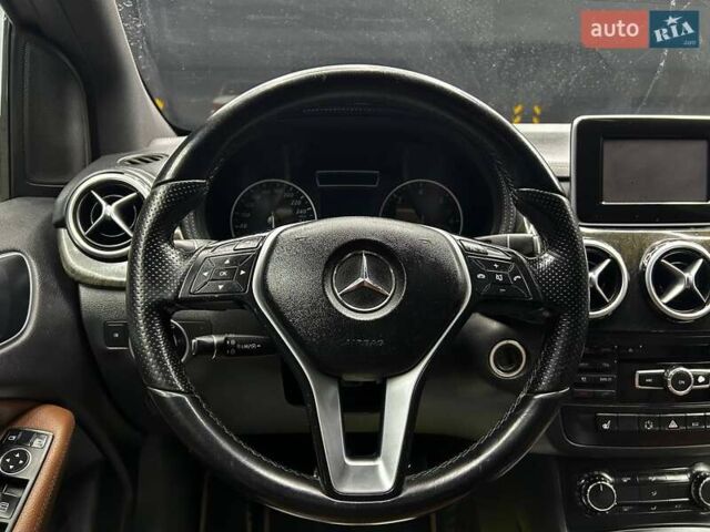 Серый Мерседес Б-класс, объемом двигателя 1.8 л и пробегом 190 тыс. км за 14500 $, фото 8 на Automoto.ua