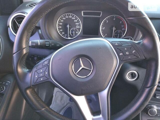 Серый Мерседес Б-класс, объемом двигателя 1.8 л и пробегом 122 тыс. км за 11900 $, фото 9 на Automoto.ua