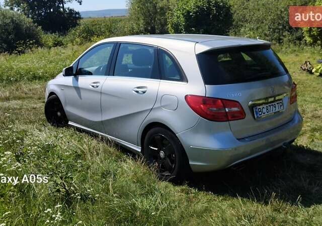 Серый Мерседес Б-класс, объемом двигателя 1.6 л и пробегом 206 тыс. км за 8500 $, фото 26 на Automoto.ua