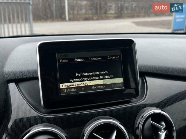 Серый Мерседес Б-класс, объемом двигателя 1.46 л и пробегом 235 тыс. км за 10690 $, фото 19 на Automoto.ua