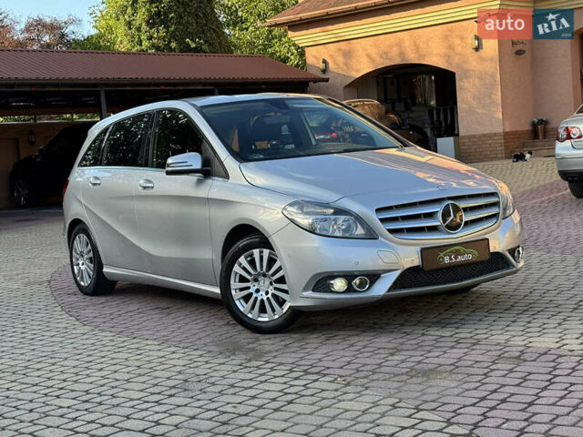 Мерседес Б-класс 2014 в Мукачеве на Automoto.ua Серый Мерседес Б-класс, объемом двигателя 1.5 л и пробегом 188 тыс. км за 11850 $, фото 2 на Automoto.ua