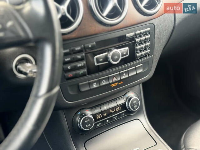 Серый Мерседес Б-класс, объемом двигателя 0 л и пробегом 68 тыс. км за 8300 $, фото 16 на Automoto.ua