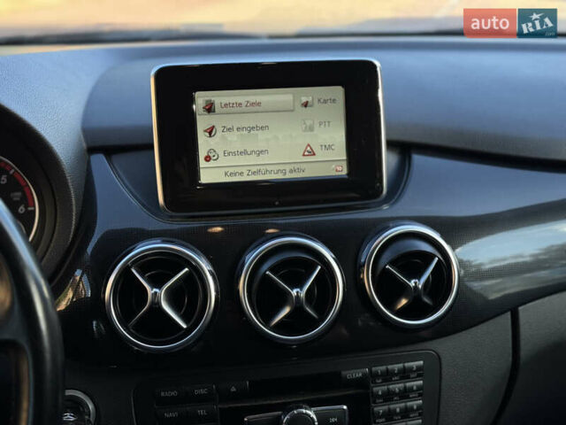 Мерседес Б-класс 2014 в Мукачеве на Automoto.ua Серый Мерседес Б-класс, объемом двигателя 1.5 л и пробегом 188 тыс. км за 11850 $, фото 28 на Automoto.ua