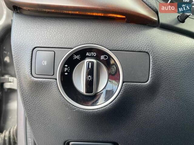 Сірий Мерседес Б-клас, об'ємом двигуна 0 л та пробігом 59 тис. км за 8690 $, фото 17 на Automoto.ua