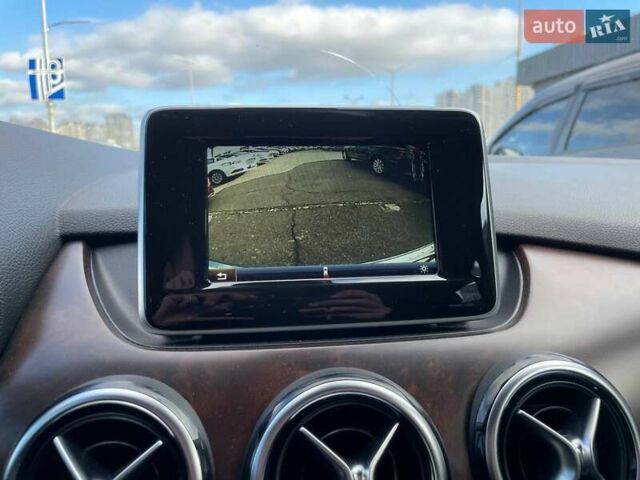 Серый Мерседес Б-класс, объемом двигателя 0 л и пробегом 59 тыс. км за 9490 $, фото 25 на Automoto.ua