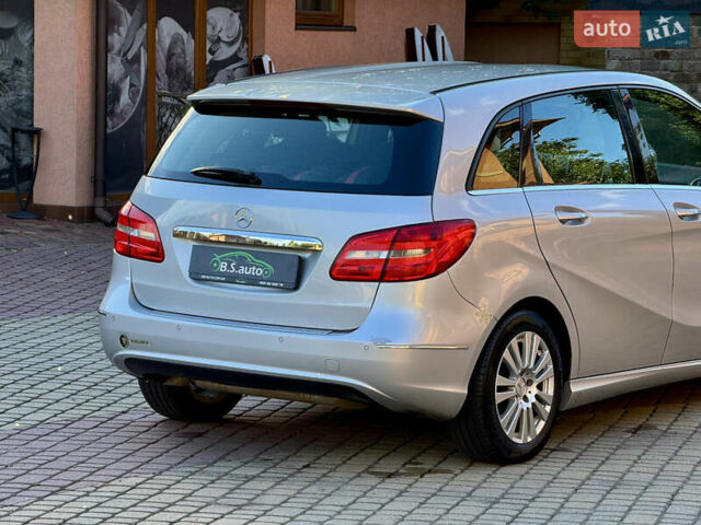 Мерседес Б-класс 2014 в Мукачеве на Automoto.ua Серый Мерседес Б-класс, объемом двигателя 1.5 л и пробегом 188 тыс. км за 11850 $, фото 12 на Automoto.ua