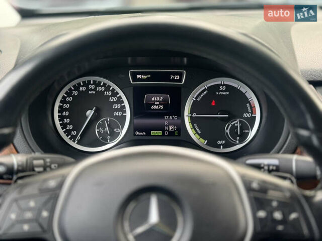 Серый Мерседес Б-класс, объемом двигателя 0 л и пробегом 68 тыс. км за 8300 $, фото 19 на Automoto.ua