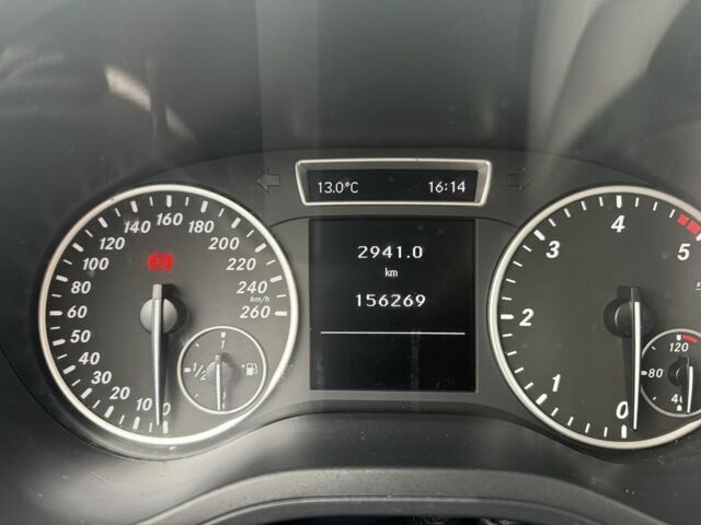 Серый Мерседес Б-класс, объемом двигателя 1.5 л и пробегом 156 тыс. км за 12500 $, фото 2 на Automoto.ua