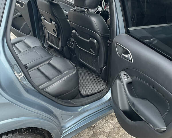 Серый Мерседес Б-класс, объемом двигателя 0 л и пробегом 164 тыс. км за 8500 $, фото 12 на Automoto.ua