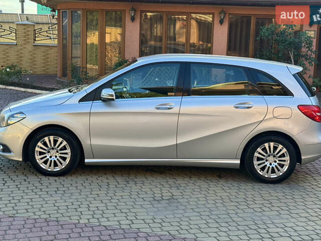 Мерседес Б-класс 2014 в Мукачеве на Automoto.ua Серый Мерседес Б-класс, объемом двигателя 1.5 л и пробегом 188 тыс. км за 11850 $, фото 7 на Automoto.ua