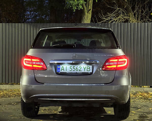 Серый Мерседес Б-класс, объемом двигателя 0 л и пробегом 47 тыс. км за 10200 $, фото 5 на Automoto.ua