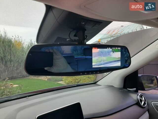 Серый Мерседес Б-класс, объемом двигателя 0 л и пробегом 181 тыс. км за 8500 $, фото 21 на Automoto.ua