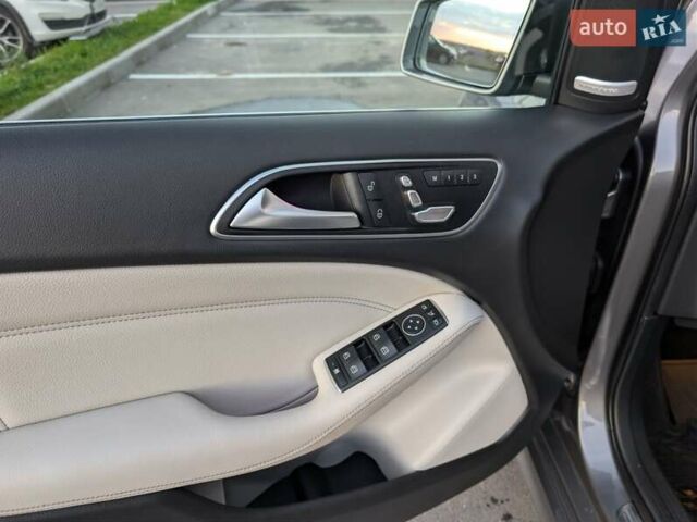 Серый Мерседес Б-класс, объемом двигателя 0 л и пробегом 103 тыс. км за 9500 $, фото 7 на Automoto.ua