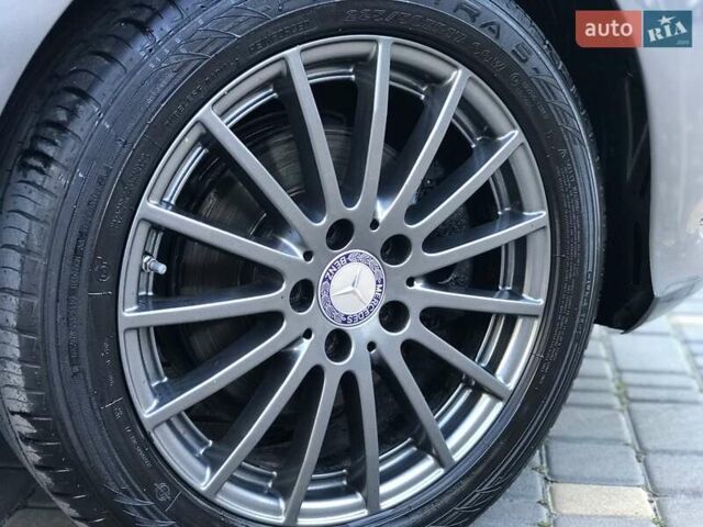 Серый Мерседес Б-класс, объемом двигателя 0 л и пробегом 164 тыс. км за 9599 $, фото 60 на Automoto.ua