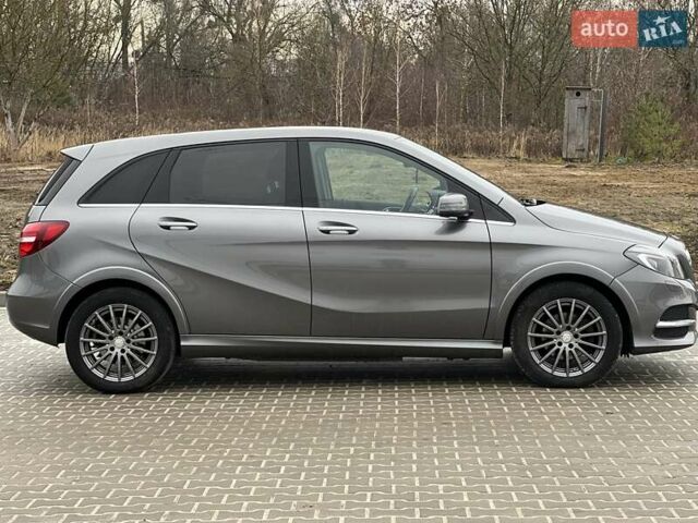 Сірий Мерседес Б-клас, об'ємом двигуна 0 л та пробігом 79 тис. км за 9250 $, фото 5 на Automoto.ua