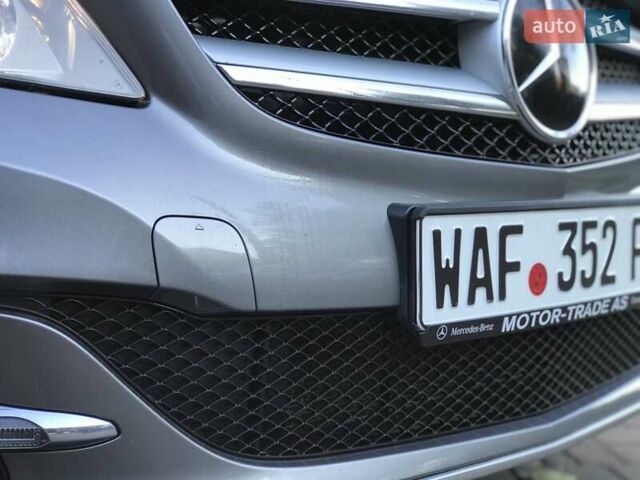 Серый Мерседес Б-класс, объемом двигателя 0 л и пробегом 164 тыс. км за 9599 $, фото 55 на Automoto.ua