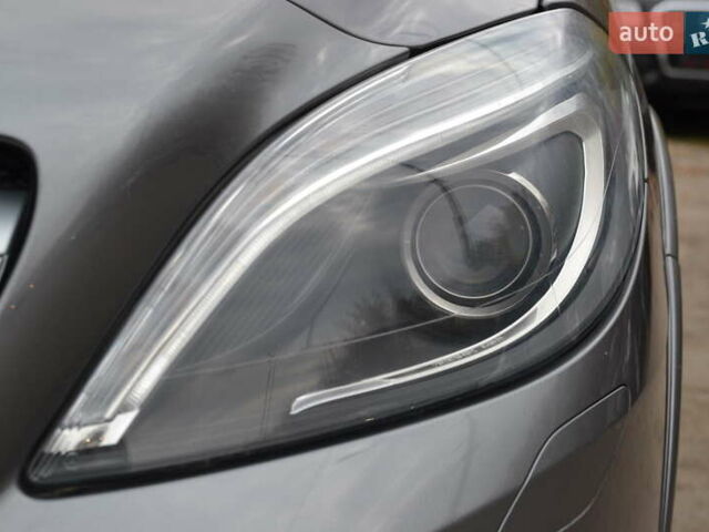 Серый Мерседес Б-класс, объемом двигателя 0 л и пробегом 112 тыс. км за 9999 $, фото 41 на Automoto.ua