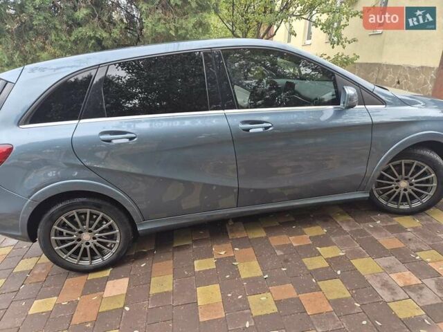 Серый Мерседес Б-класс, объемом двигателя 0 л и пробегом 85 тыс. км за 10700 $, фото 7 на Automoto.ua