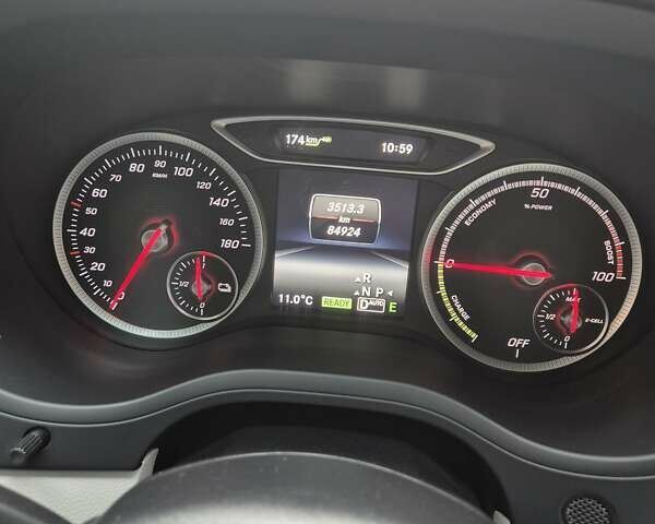 Серый Мерседес Б-класс, объемом двигателя 0 л и пробегом 85 тыс. км за 10700 $, фото 21 на Automoto.ua