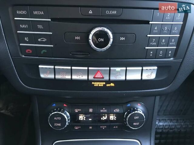 Серый Мерседес Б-класс, объемом двигателя 0 л и пробегом 164 тыс. км за 9599 $, фото 110 на Automoto.ua