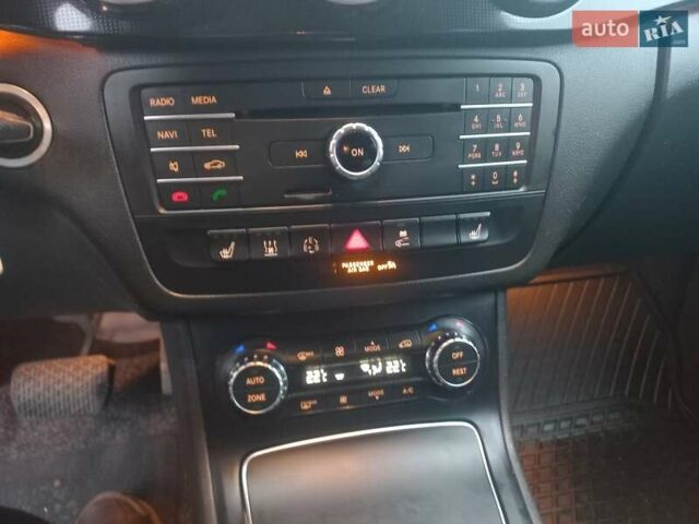 Серый Мерседес Б-класс, объемом двигателя 0 л и пробегом 109 тыс. км за 9300 $, фото 25 на Automoto.ua