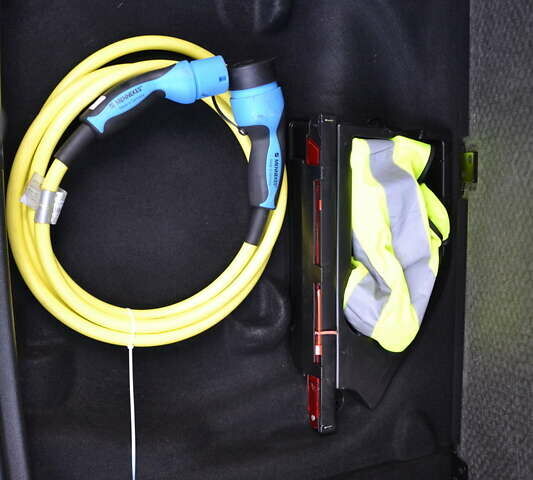 Серый Мерседес Б-класс, объемом двигателя 0 л и пробегом 112 тыс. км за 9999 $, фото 20 на Automoto.ua